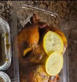 Poulet doré à la daghmira et citron – Jomana Baldi
